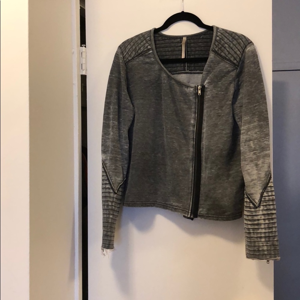 Grey a-symmetrical sweater with zipper detail